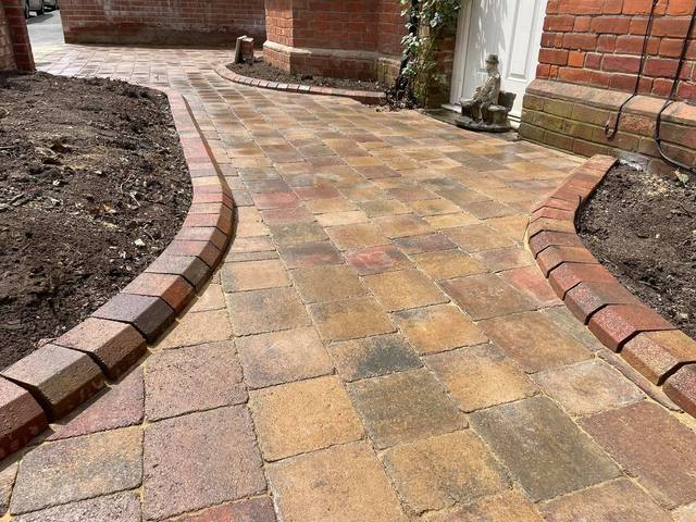 Driveway & Front Garden Block Paving — photo 3